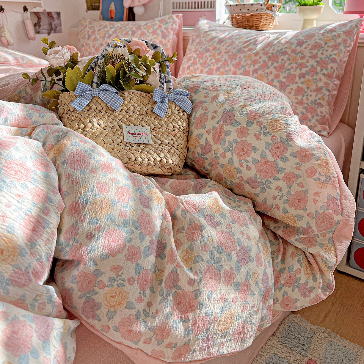 91家纺网 家纺一手货源 找家纺 N先生+V 13814689556 发大图/买家秀 2026春夏新款泡芙云感双层纱四件套 春风里