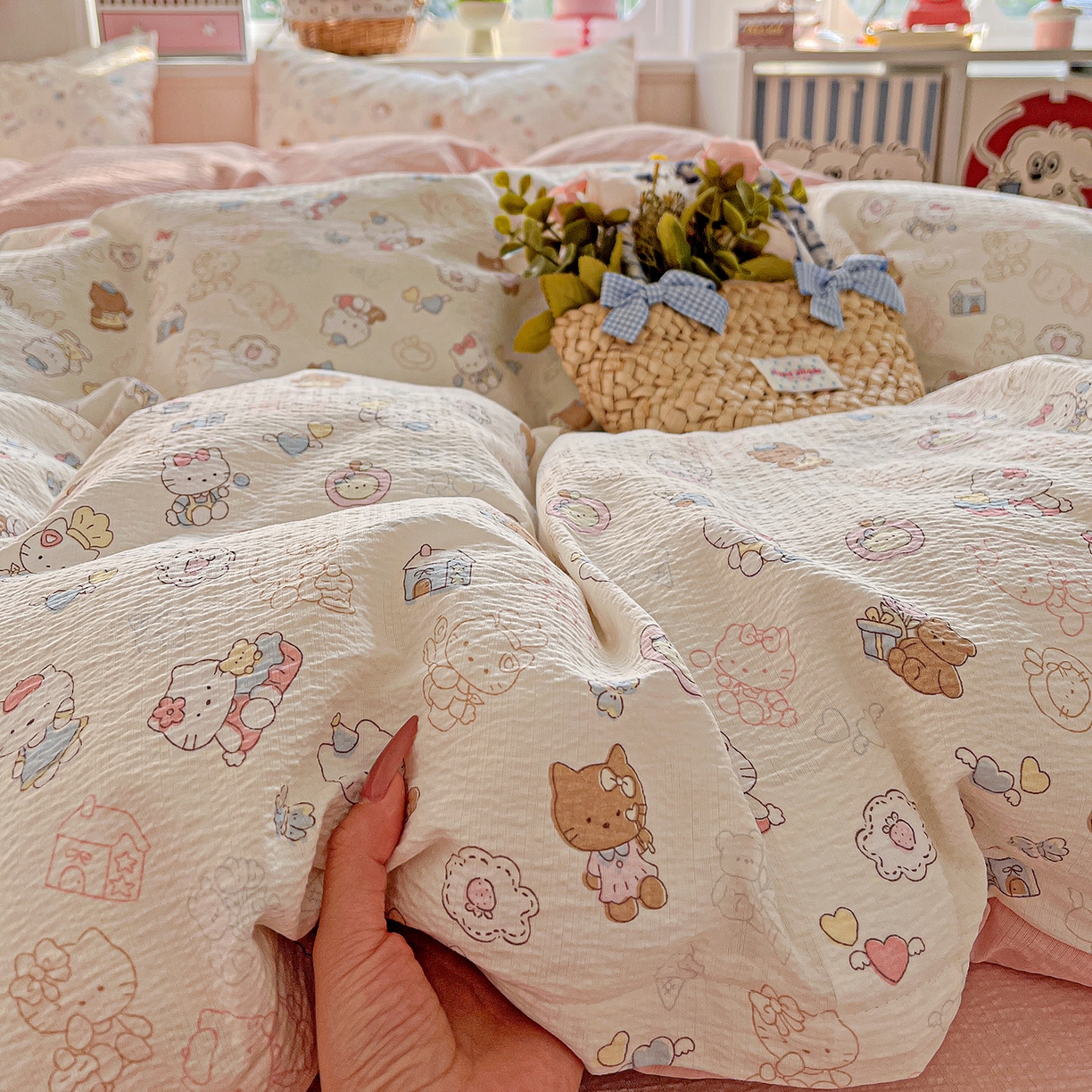 91家纺网 家纺一手货源 找家纺 N先生+V 13814689556 发大图/买家秀 2026春夏新款泡芙云感双层纱四件套 欢乐猫咪