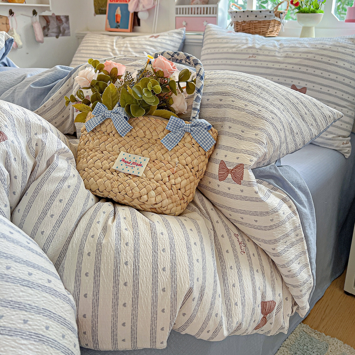 91家纺网 家纺一手货源 找家纺 N先生+V 13814689556 发大图/买家秀 2026春夏新款泡芙云感双层纱四件套 可颂