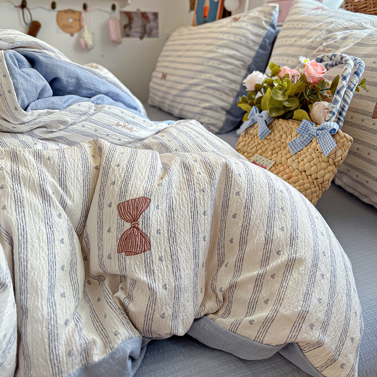 91家纺网 家纺一手货源 找家纺 N先生+V 13814689556 发大图/买家秀 2026春夏新款泡芙云感双层纱四件套 可颂