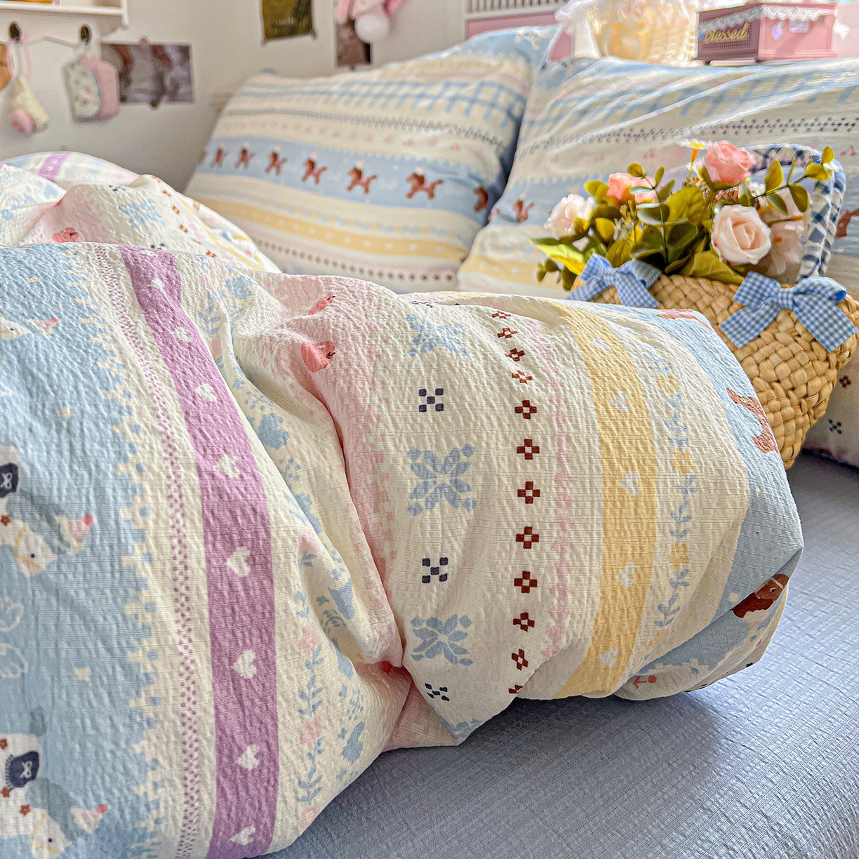 91家纺网 家纺一手货源 找家纺 N先生+V 13814689556 发大图/买家秀 2026春夏新款泡芙云感双层纱四件套 旋转木马