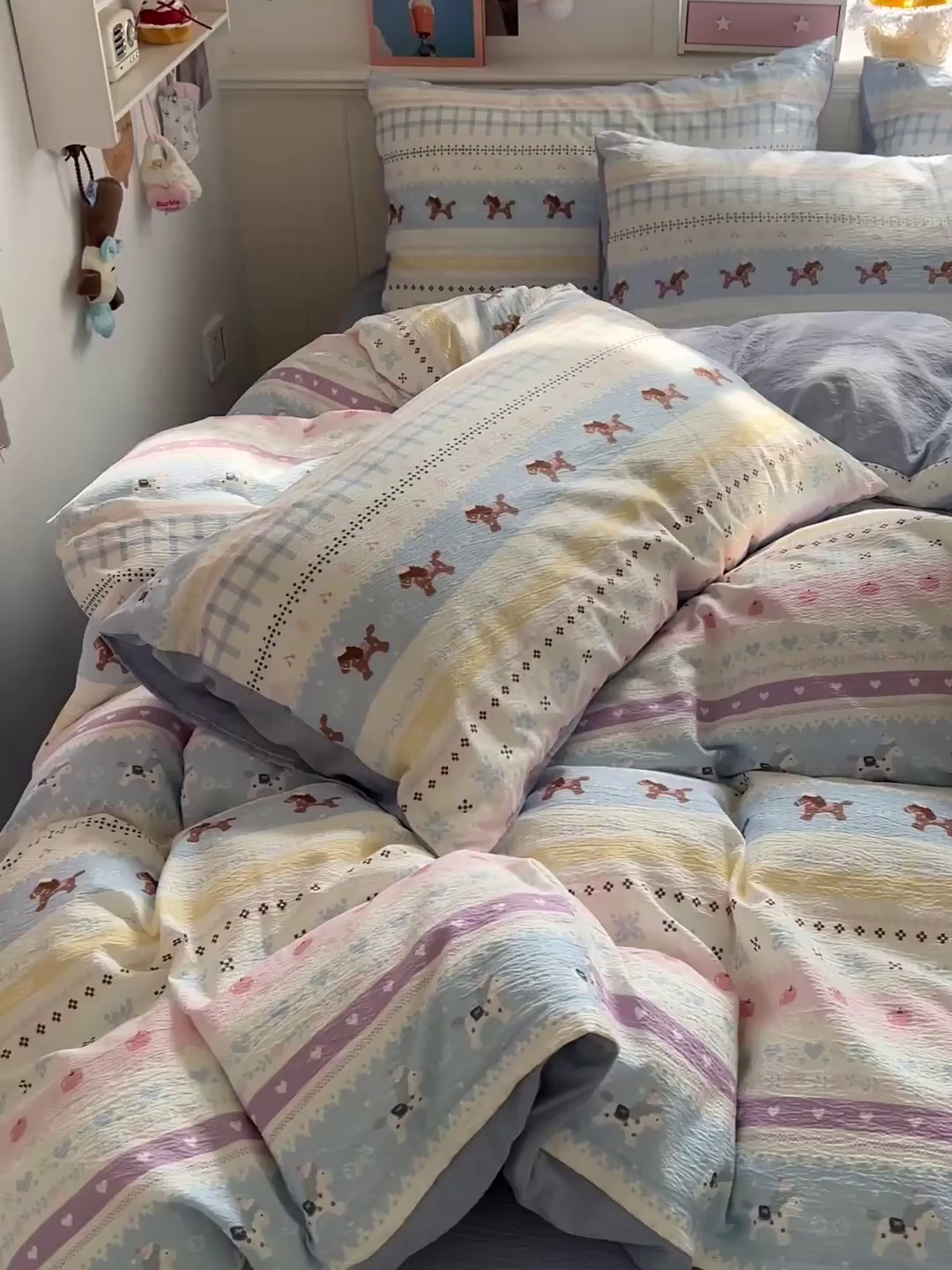 91家纺网 家纺一手货源 找家纺 N先生+V 13814689556 发大图/买家秀 2026春夏新款泡芙云感双层纱四件套 旋转木马