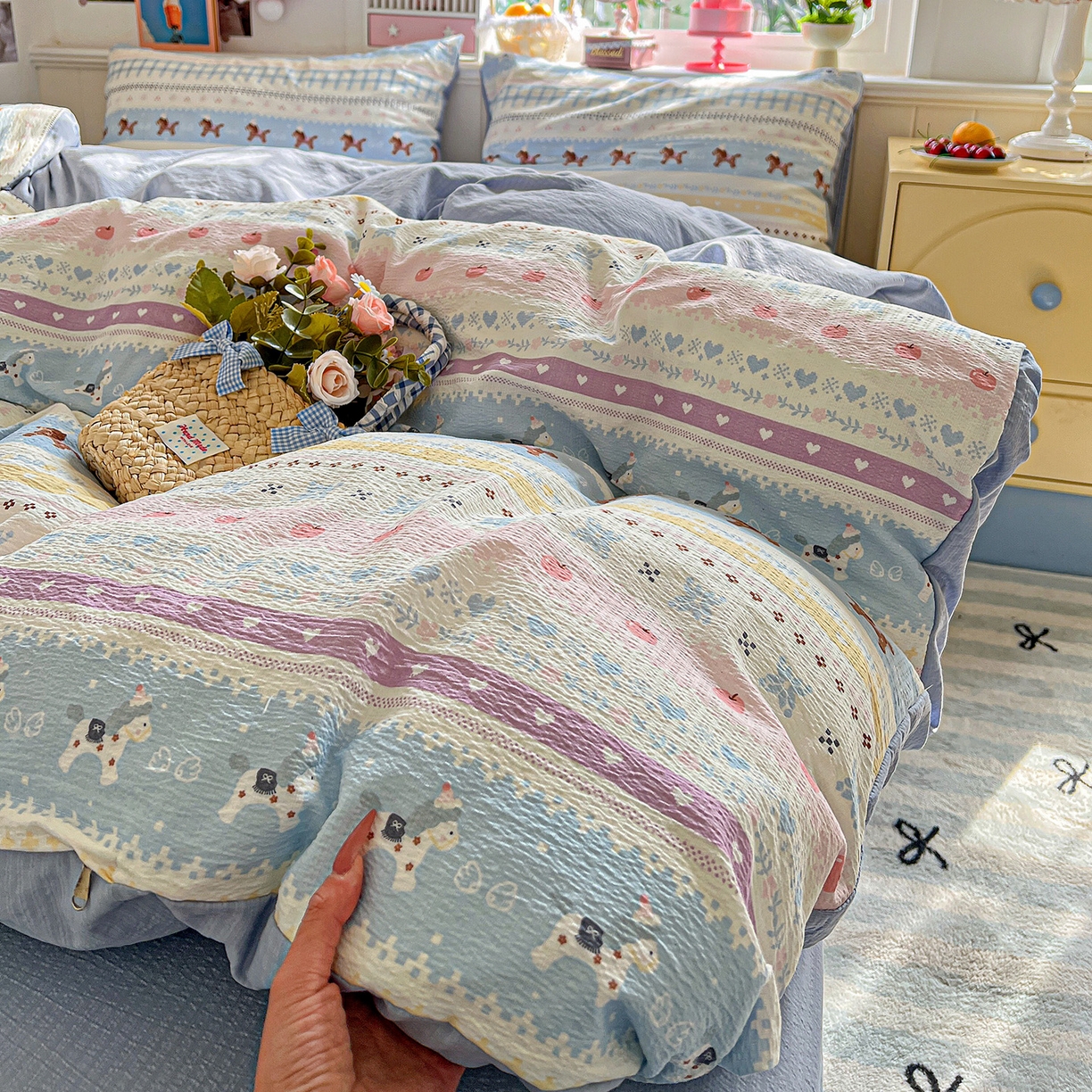 91家纺网 家纺一手货源 找家纺 （总）N先生+V 13814689556 发大图/买家秀 2026春夏新款泡芙云感双层纱四件套