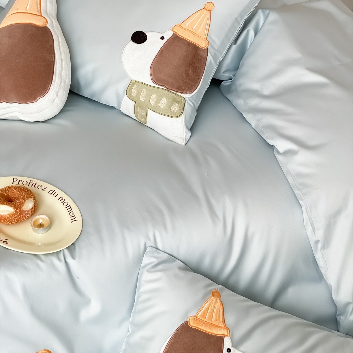 91家纺网 家纺一手货源 找家纺 云栖家居 2026全棉50支100S刺绣卡通四件套-大耳修狗 大耳狗-蓝