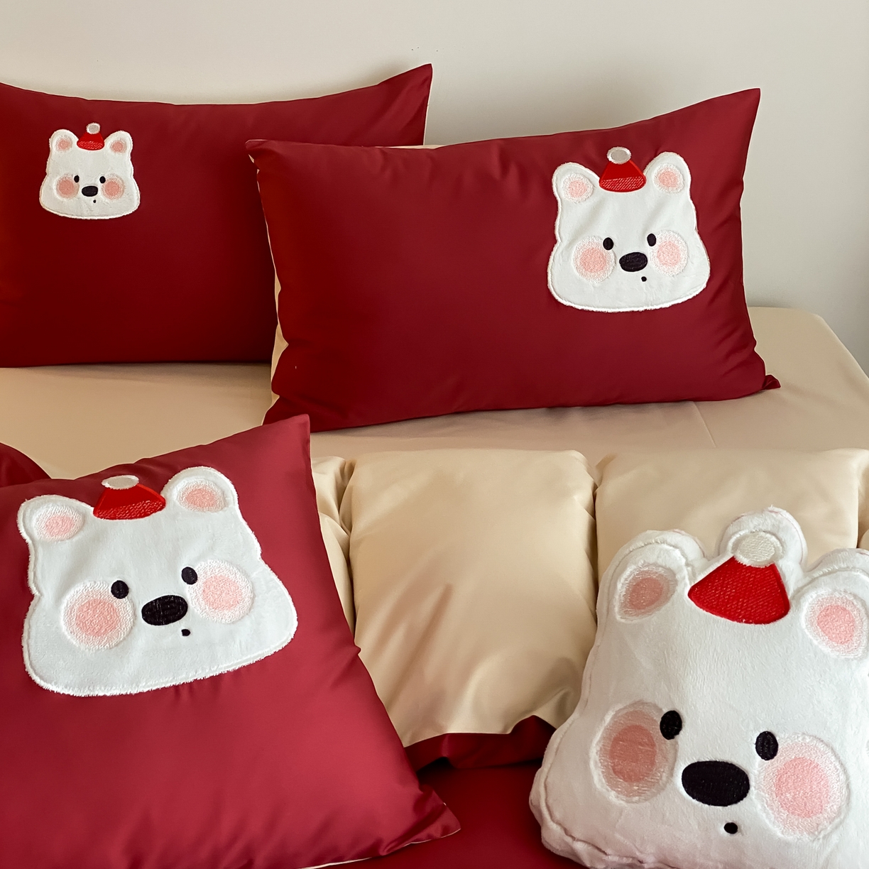 91家纺网 家纺一手货源 找家纺 （总）云栖家居 2026新款50支全棉100S卡通刺绣四件套-小狗团子