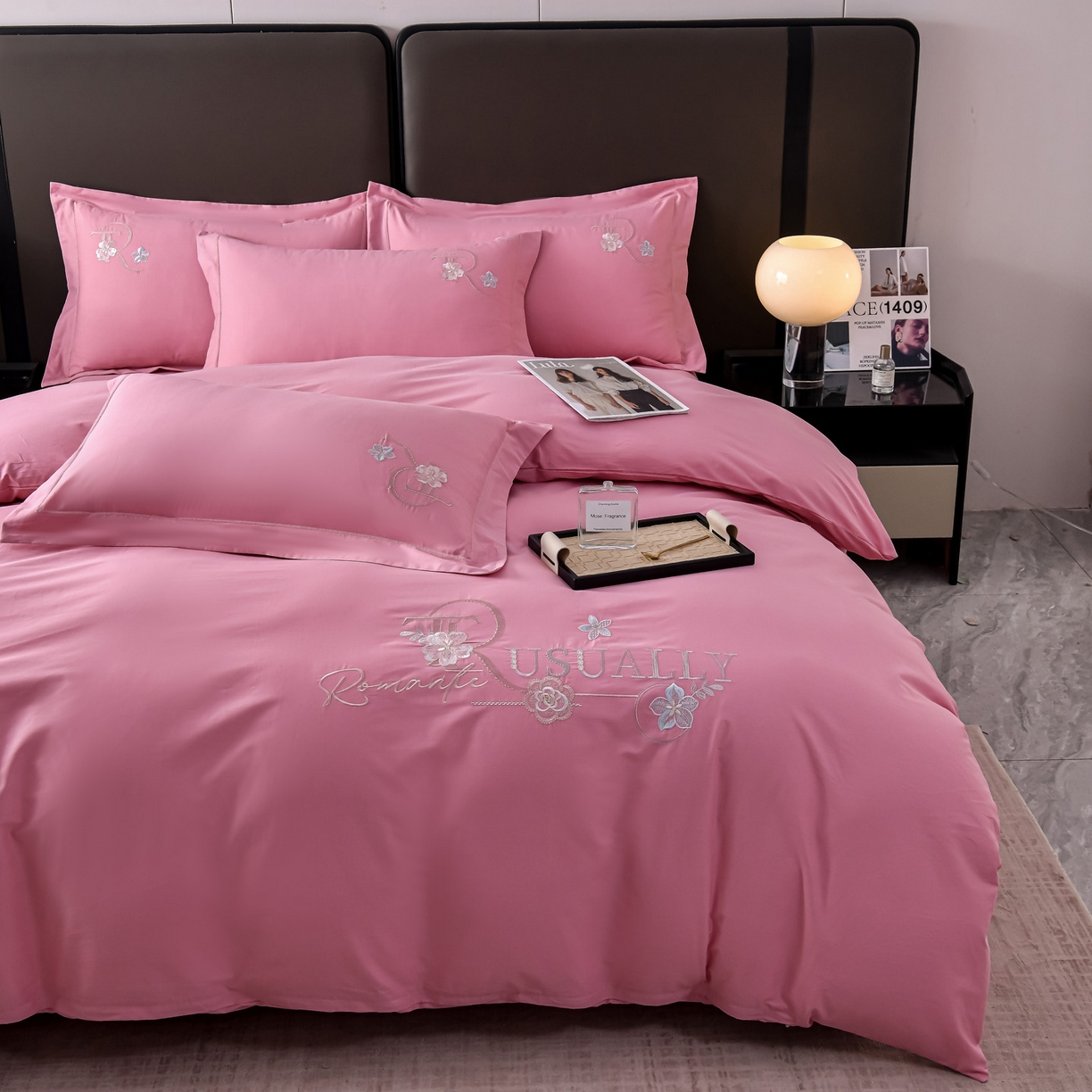 91家纺网 家纺一手货源 找家纺 森林雨 【素-凝绣】2026新款133x76高精密刺绣100%全棉四件套 春妍-蔷薇粉