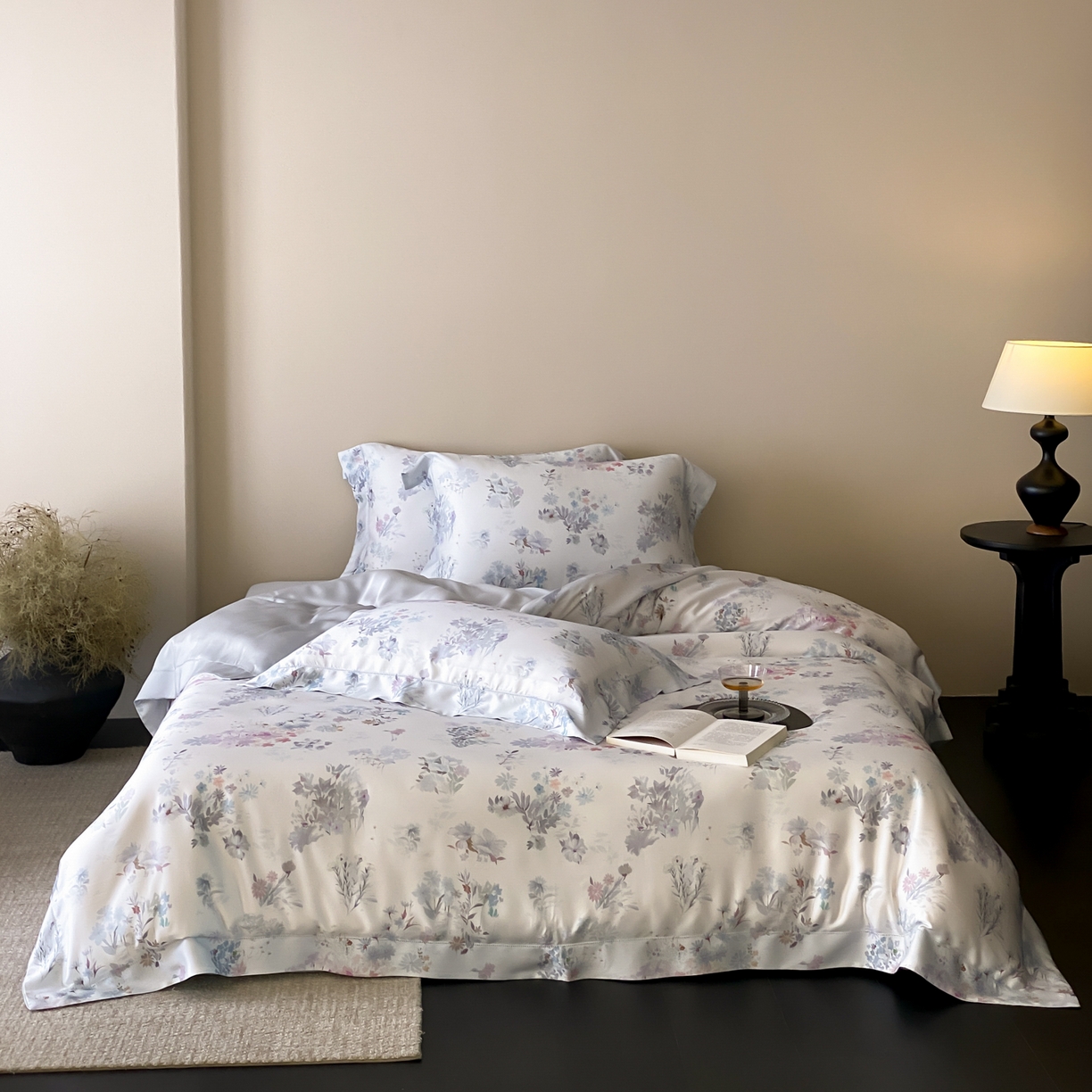 91家纺网 家纺一手货源 找家纺 云栖家居 2026新款春夏60支兰精天丝四件套-初夏 初夏-蓝