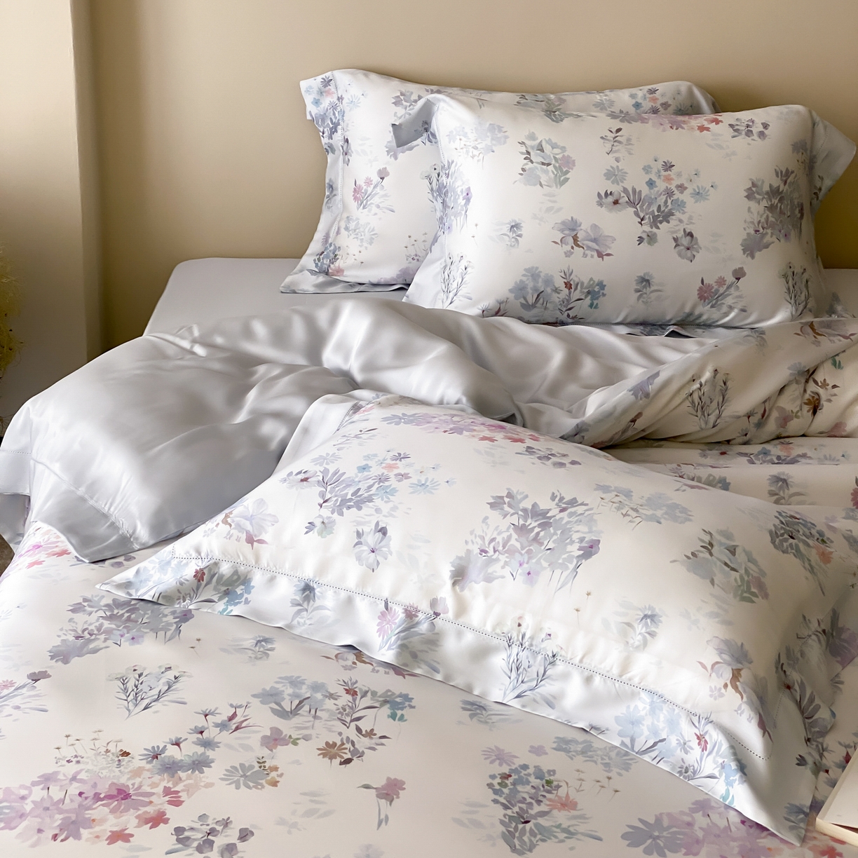 91家纺网 家纺一手货源 找家纺 云栖家居 2026新款春夏60支兰精天丝四件套-初夏 初夏-蓝