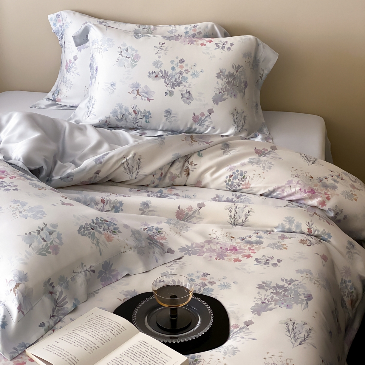 91家纺网 家纺一手货源 找家纺 云栖家居 2026新款春夏60支兰精天丝四件套-初夏 初夏-蓝