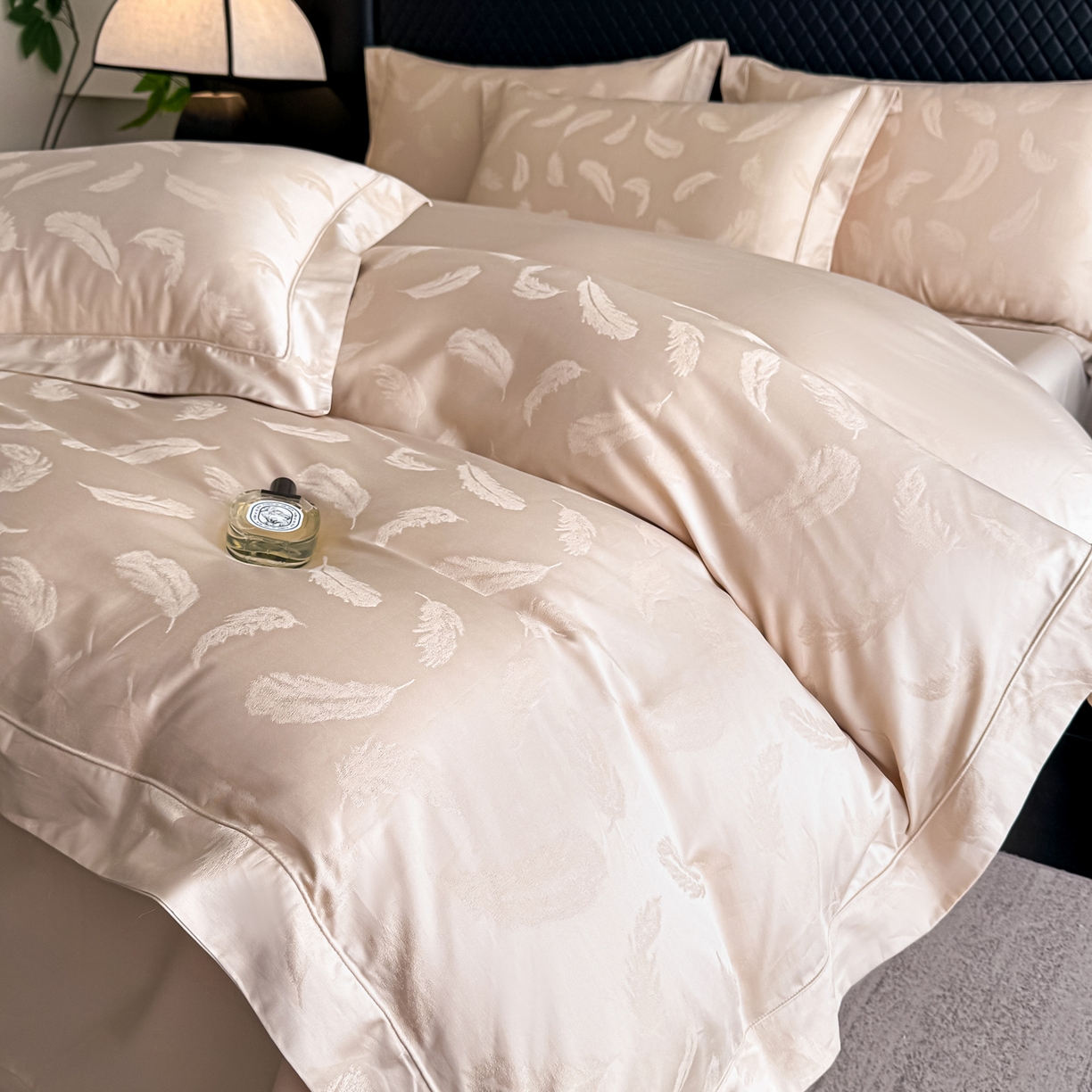 森林雨 【翡-鎏光】2026高端双股50S新疆长绒棉提花埋绳工艺款四件套 轻羽-啤酒金