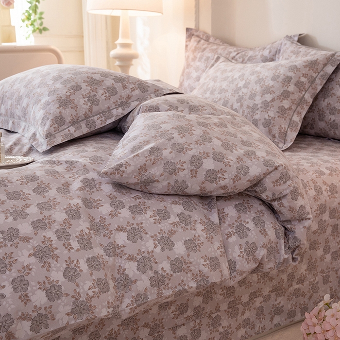 91家纺网 家纺一手货源 找家纺 磨毛世家家纺 2026新款铂金磨毛纯棉加厚全棉磨毛四件套 花团锦簇-灰