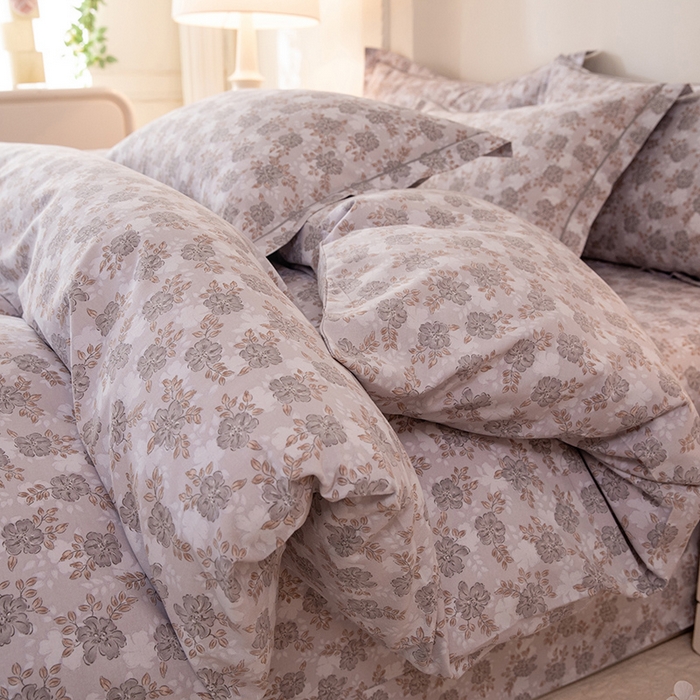 91家纺网 家纺一手货源 找家纺 磨毛世家家纺 2026新款铂金磨毛纯棉加厚全棉磨毛四件套 花团锦簇-灰