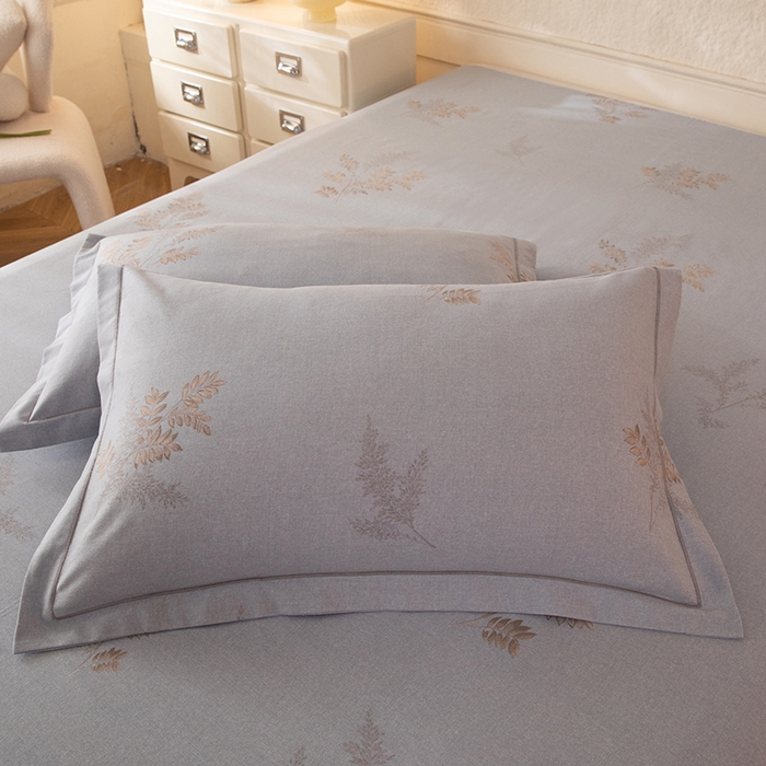 91家纺网 家纺一手货源 找家纺 磨毛世家家纺 2026新款铂金磨毛纯棉加厚全棉磨毛四件套 静初-灰