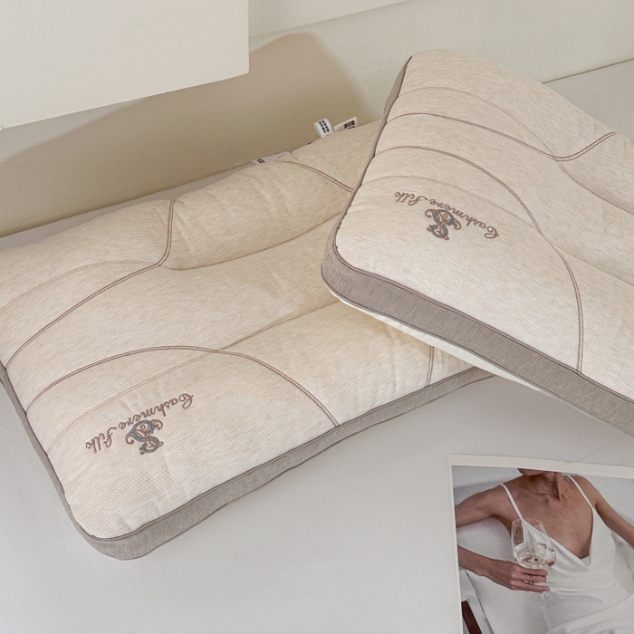 91家纺网 家纺一手货源 找家纺 （总）伟邦枕芯 2026春夏新款羊绒蚕丝纤维护颈枕 枕头枕芯