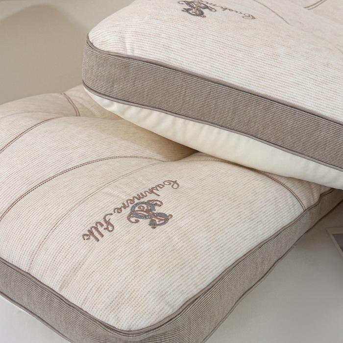 91家纺网 家纺一手货源 找家纺 （总）伟邦枕芯 2026春夏新款羊绒蚕丝纤维护颈枕 枕头枕芯