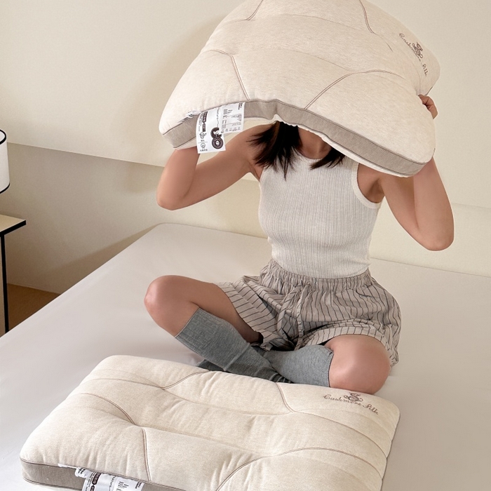 91家纺网 家纺一手货源 找家纺 （总）伟邦枕芯 2026春夏新款羊绒蚕丝纤维护颈枕 枕头枕芯