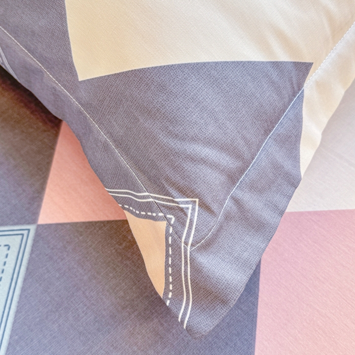 91家纺网 家纺一手货源 找家纺 禧安居 2025新款高支高密活性印染全棉枕套单枕套几何飞船