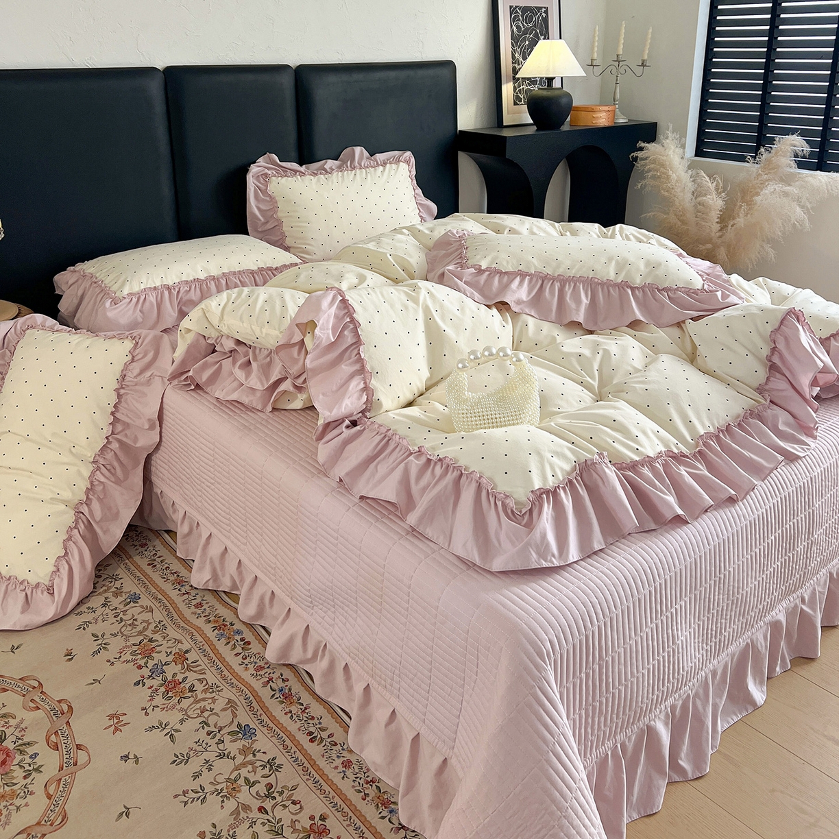 91家纺网 家纺一手货源 找家纺 梦莱斯 2026新款韩系古法韩国水洗棉云棉大布袋法式浪漫大花边床盖四件套 奶白波点