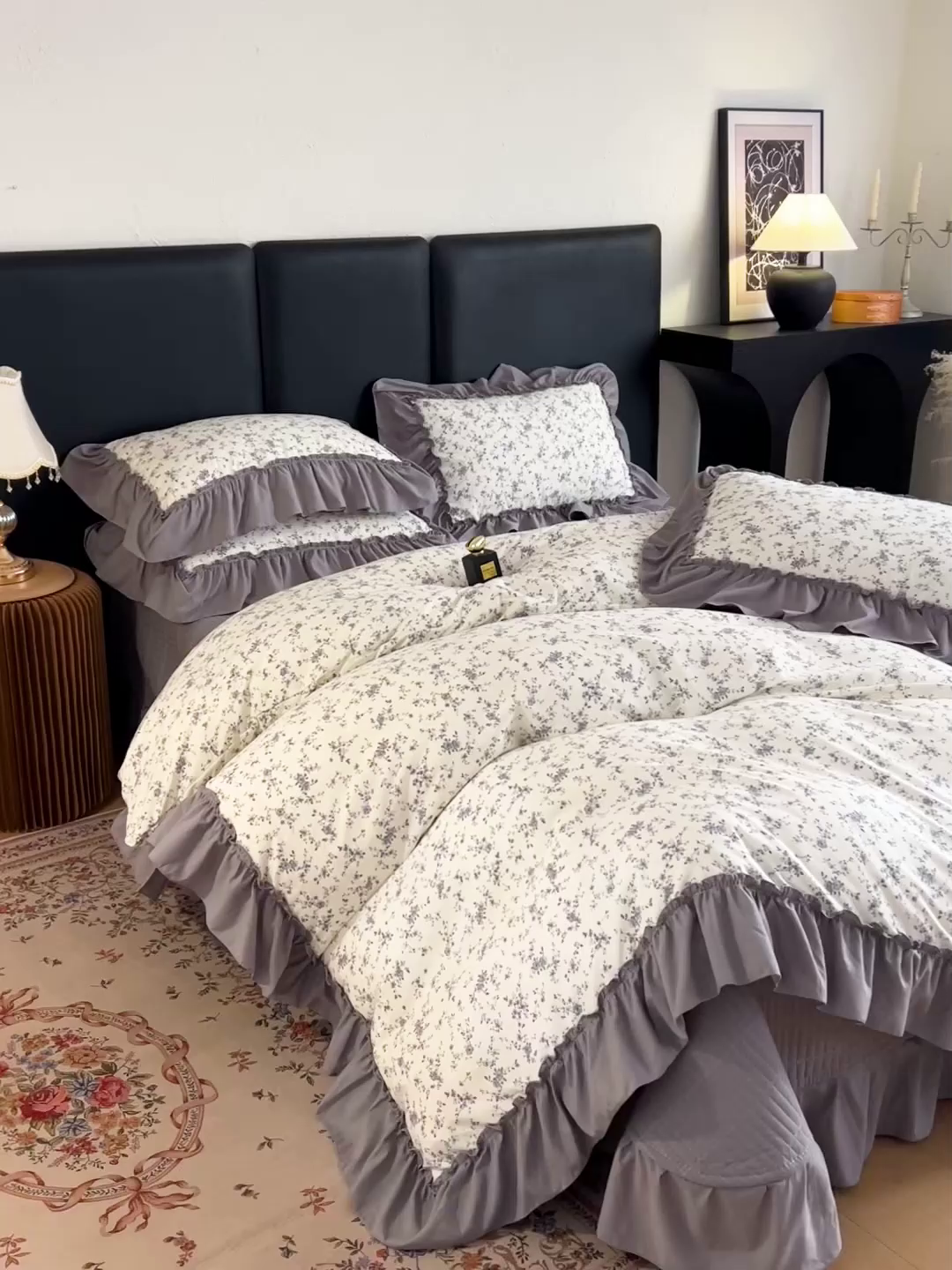 91家纺网 家纺一手货源 找家纺 梦莱斯 2026新款韩系古法韩国水洗棉云棉大布袋法式浪漫大花边床盖四件套 雾蓝小雏菊