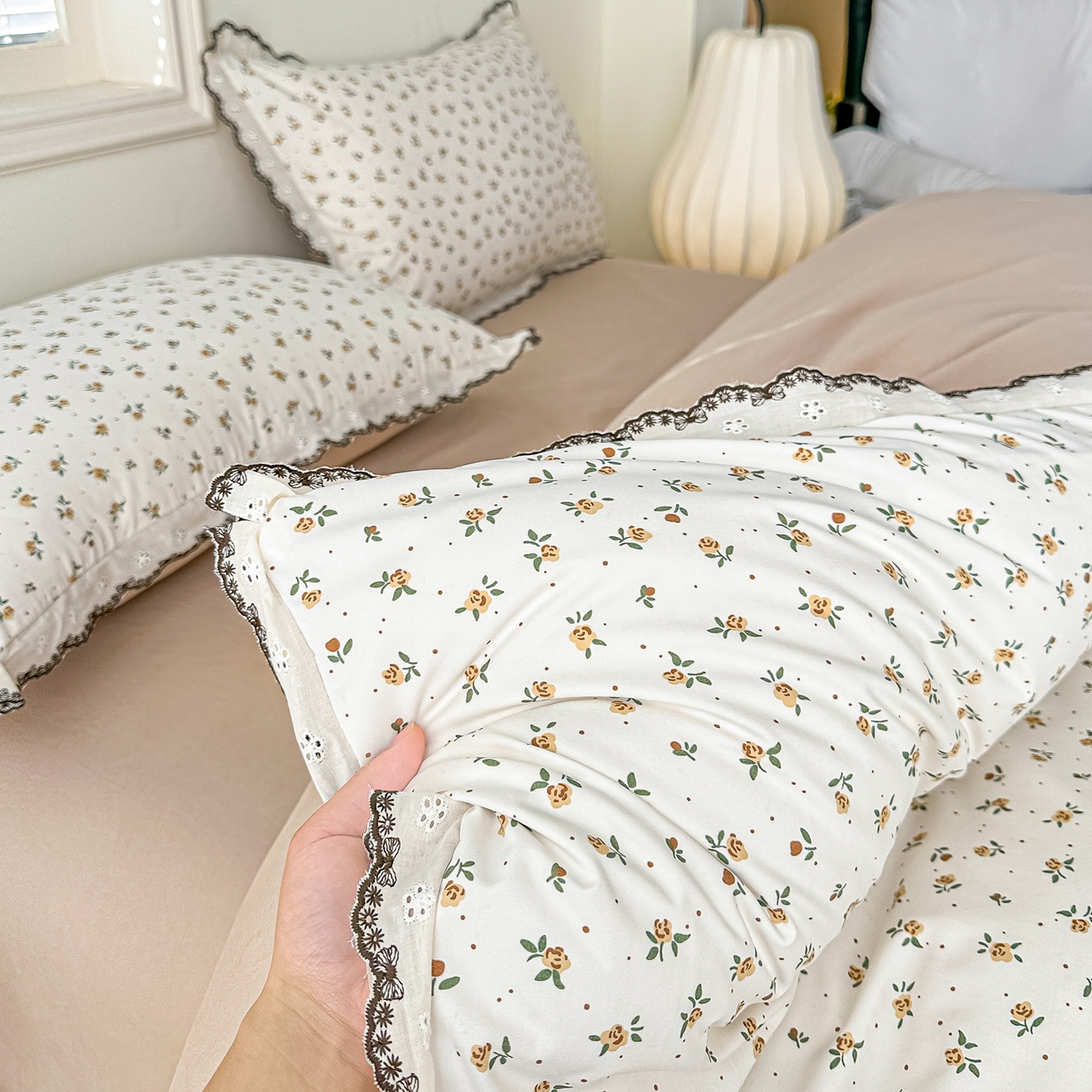 91家纺网 家纺一手货源 找家纺 梓之赫 2026新款古法水洗云感棉四件套 花枝笑语