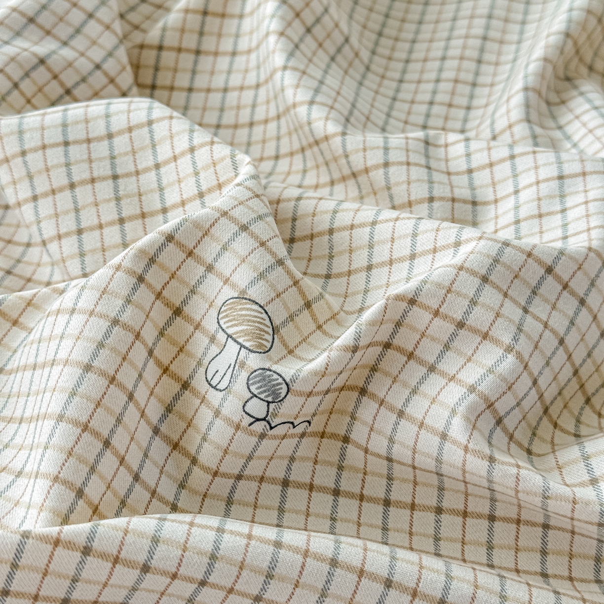 91家纺网 家纺一手货源 找家纺 梓之赫 2026新款古法水洗云感棉四件套 恋心-灰