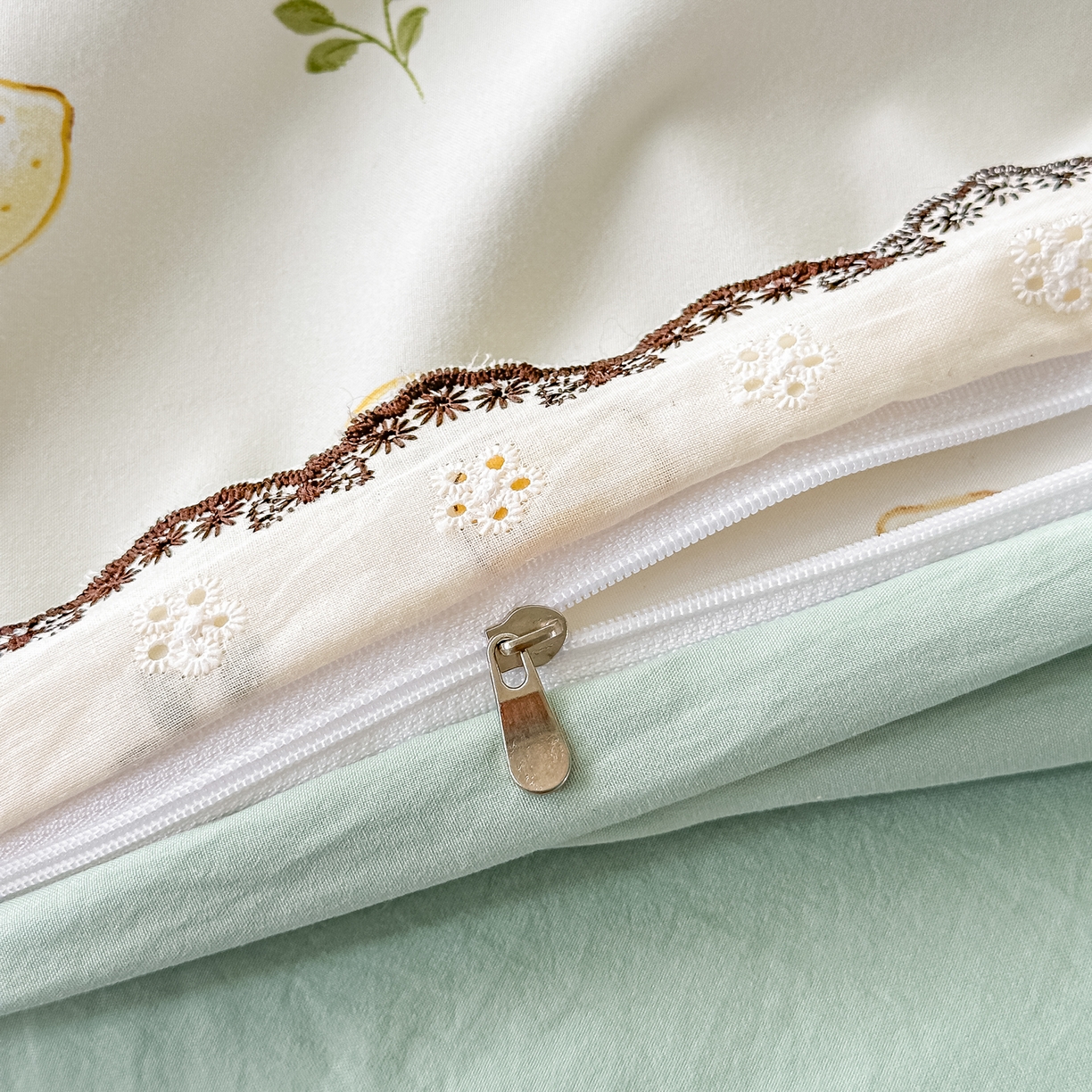 91家纺网 家纺一手货源 找家纺 梓之赫 2026新款古法水洗云感棉四件套 小柠檬