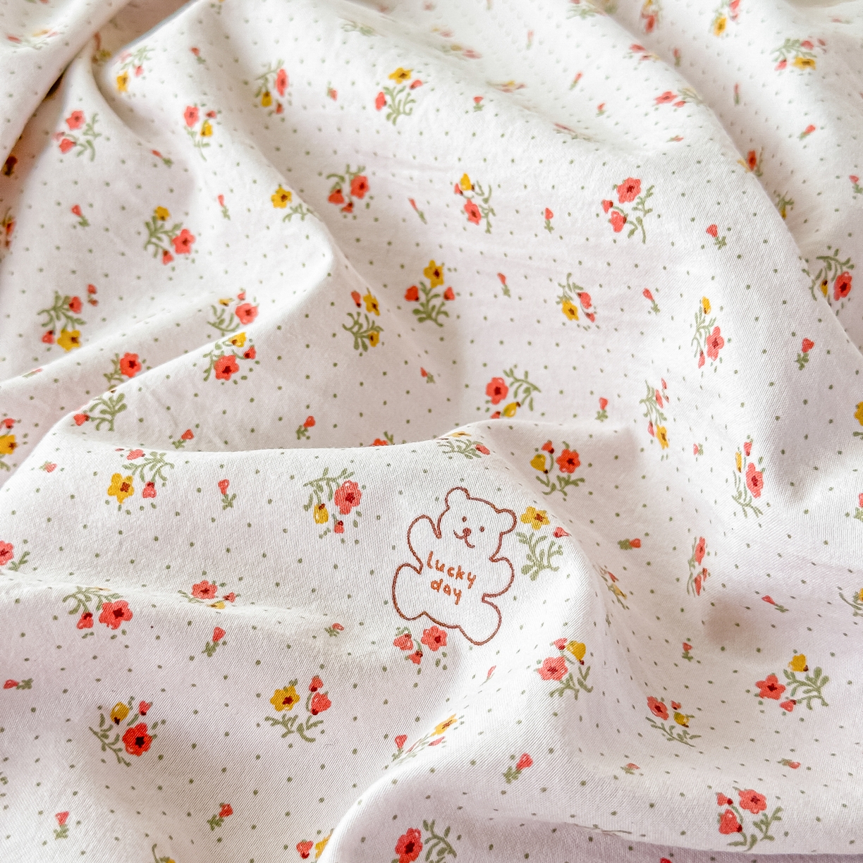 91家纺网 家纺一手货源 找家纺 梓之赫 2026新款古法水洗云感棉四件套 小熊依梦-红