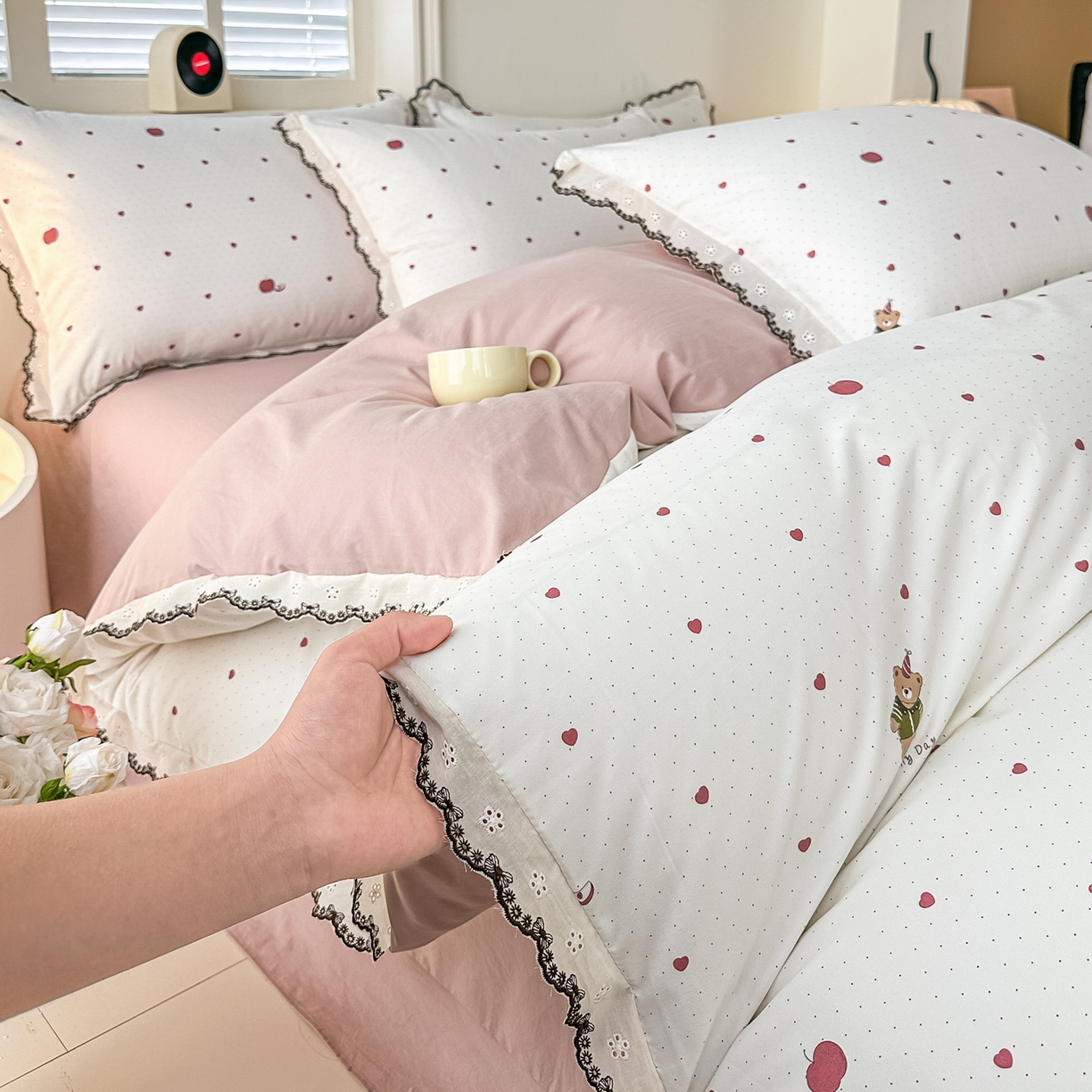 91家纺网 家纺一手货源 找家纺 梓之赫 2026新款古法水洗云感棉四件套 英伦熊