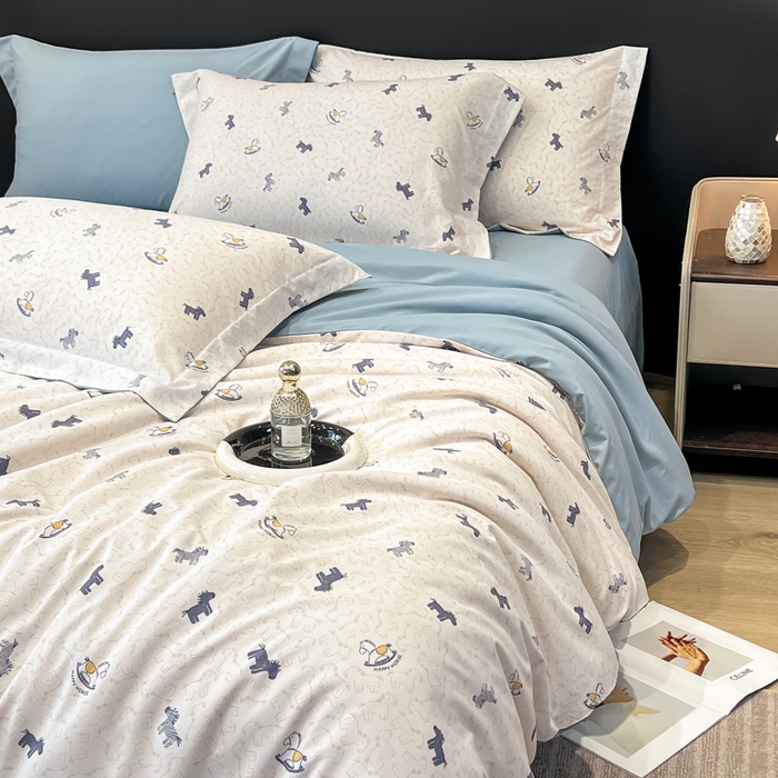 91家纺网 家纺一手货源 找家纺 繁花家居 2026凉感云丝棉高克重冰感天丝绵四件套 骏马送财