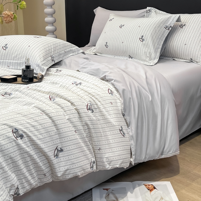 91家纺网 家纺一手货源 找家纺 繁花家居 2026凉感云丝棉高克重冰感天丝绵四件套 童心木马