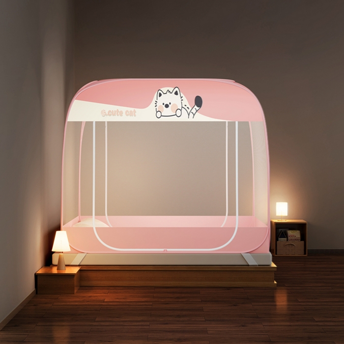 91家纺网 家纺一手货源 找家纺 青竹苑 2026新款免安装防尘顶遮光款三开门魔术蚊帐 可可猫