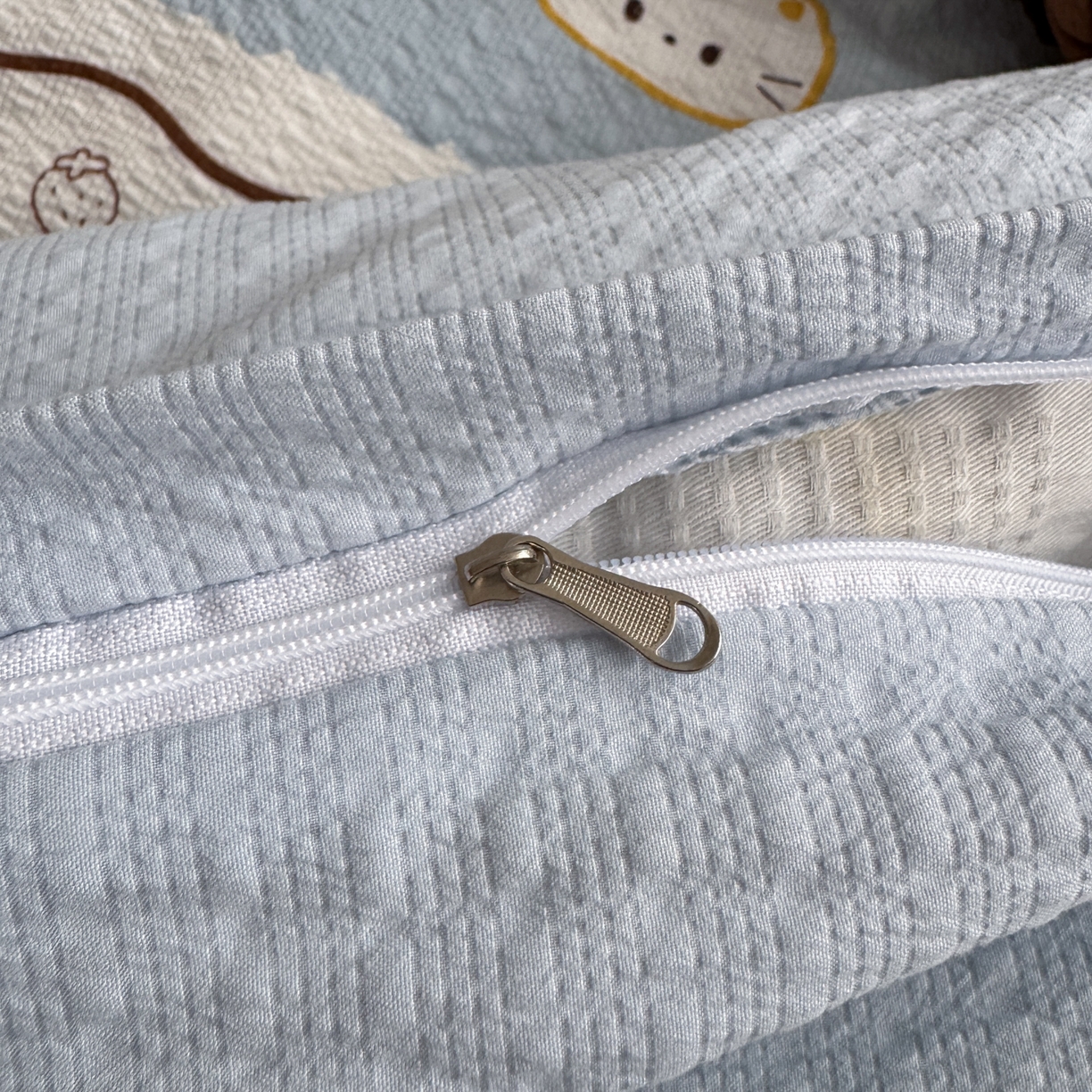 91家纺网 家纺一手货源 找家纺 （总）三元色 2026新款泡芙费尔岛绣花四件套