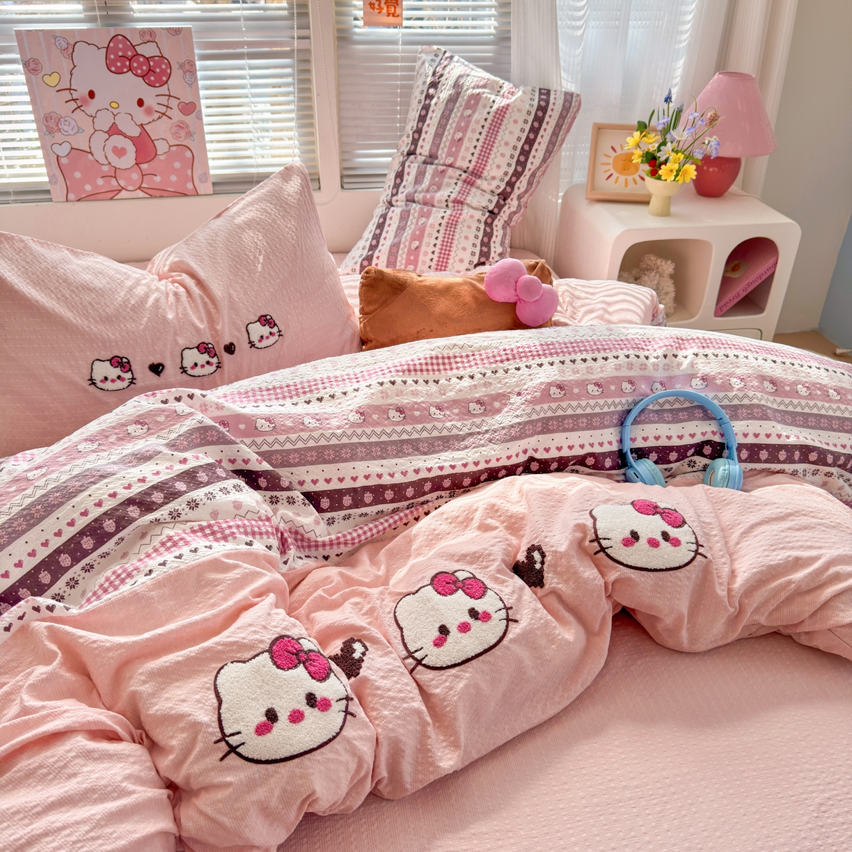 91家纺网 家纺一手货源 找家纺 三元色 2026新款泡芙费尔岛绣花四件套 费尔岛-甜心KT粉