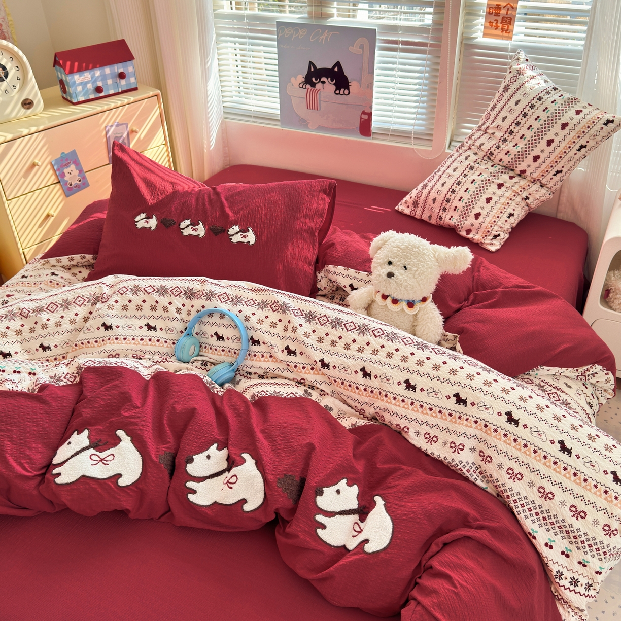 91家纺网 家纺一手货源 找家纺 三元色 2026新款泡芙费尔岛绣花四件套 费尔岛-心动小狗