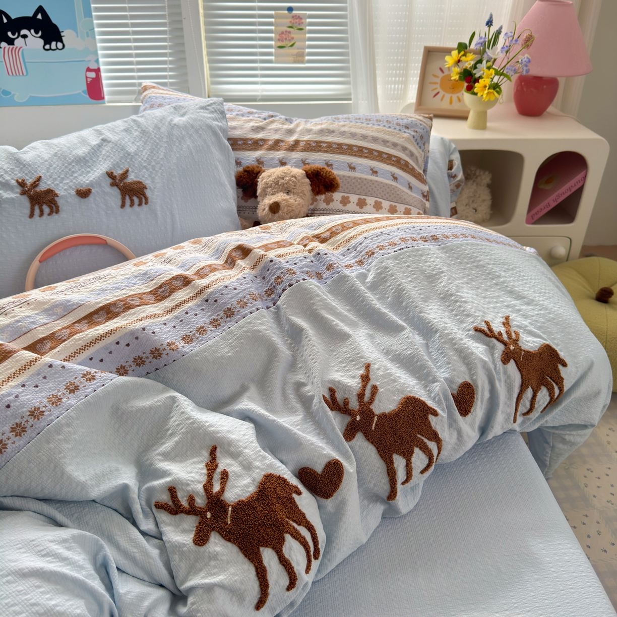 91家纺网 家纺一手货源 找家纺 三元色 2026新款泡芙费尔岛绣花四件套 费尔岛-心动驯鹿