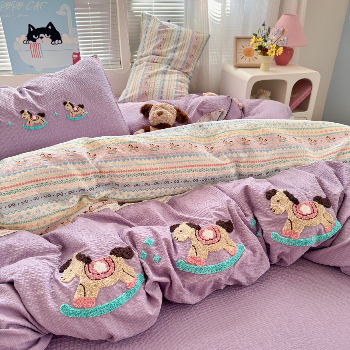 91家纺网 家纺一手货源 找家纺 三元色 2026新款泡芙费尔岛绣花四件套 费尔岛-旋转木马