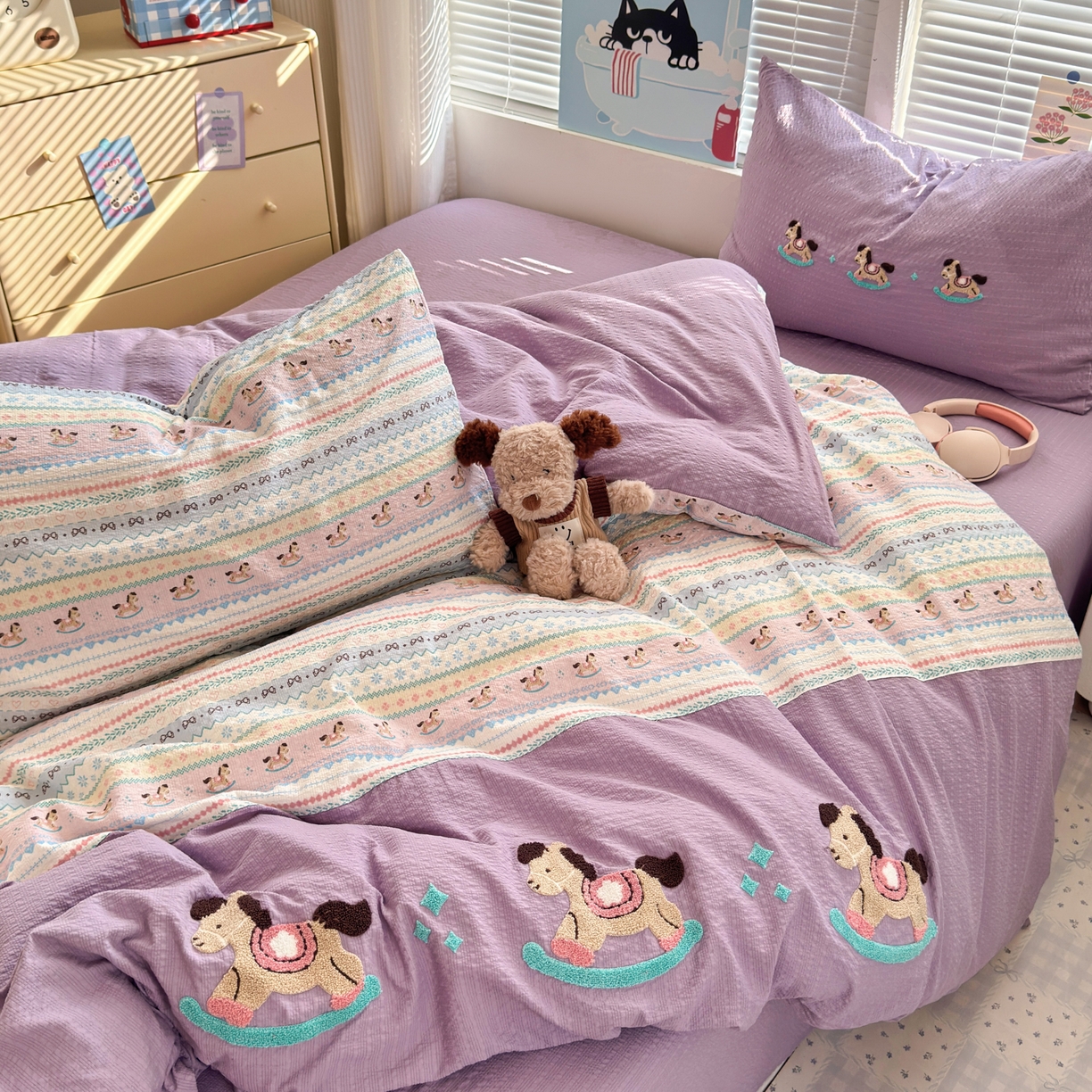 91家纺网 家纺一手货源 找家纺 三元色 2026新款泡芙费尔岛绣花四件套 费尔岛-旋转木马