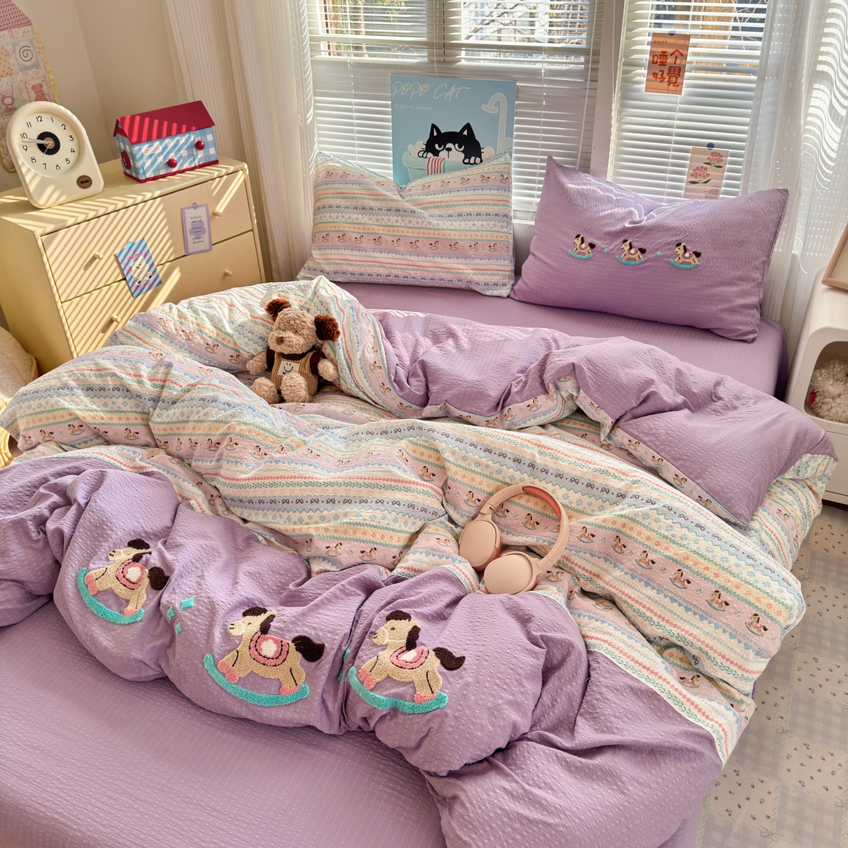 91家纺网 家纺一手货源 找家纺 三元色 2026新款泡芙费尔岛绣花四件套 费尔岛-旋转木马