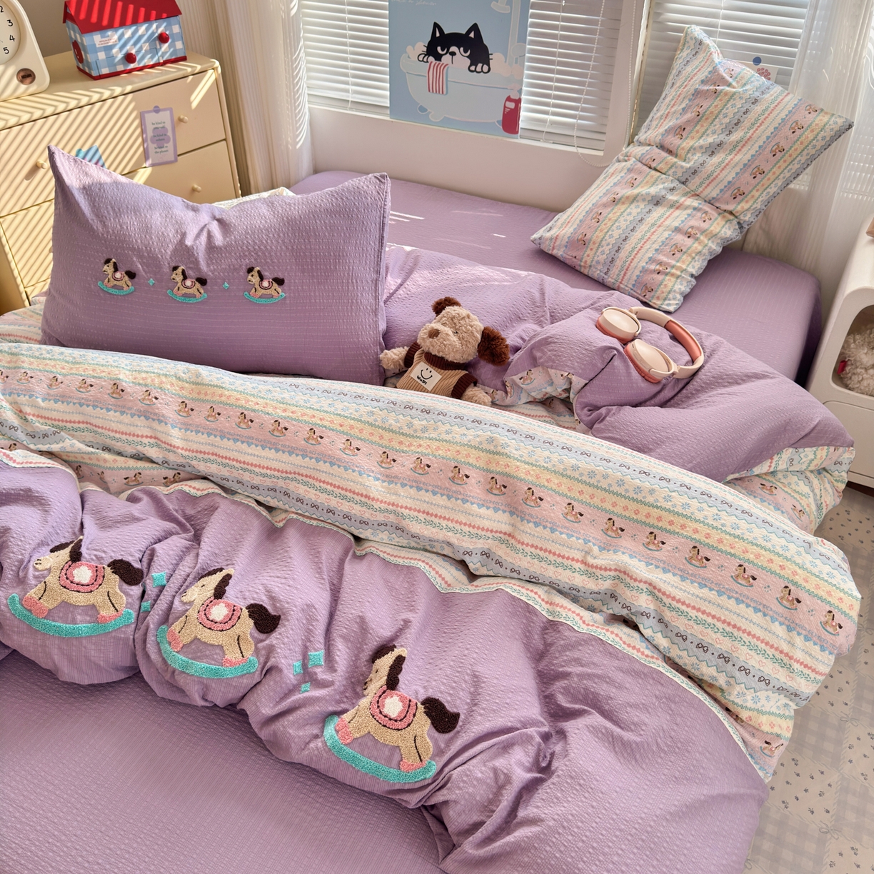 91家纺网 家纺一手货源 找家纺 三元色 2026新款泡芙费尔岛绣花四件套 费尔岛-旋转木马