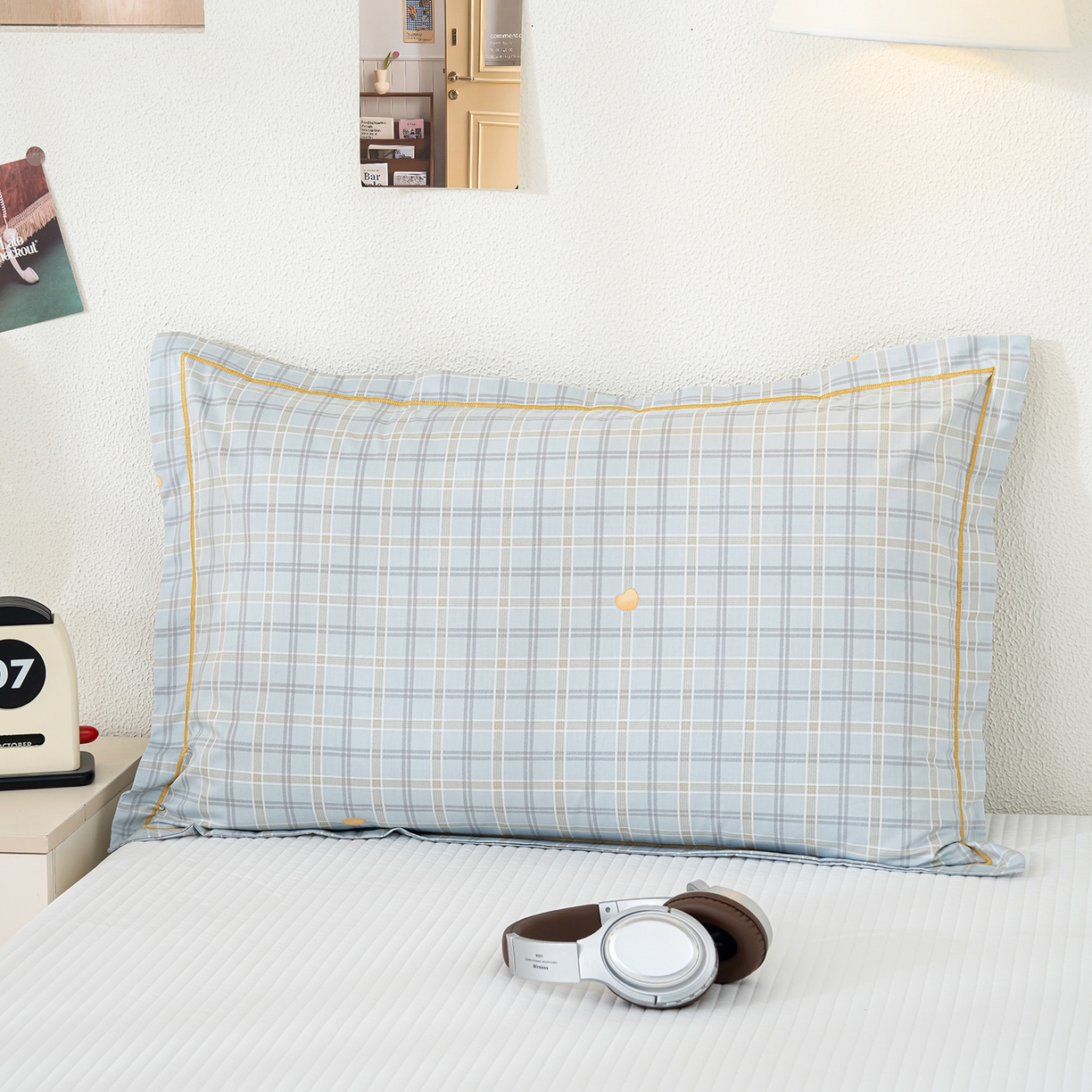 91家纺网 家纺一手货源 找家纺 良佐生活 2026新款40支铂金精梳全棉一字绣枕套 莉亚