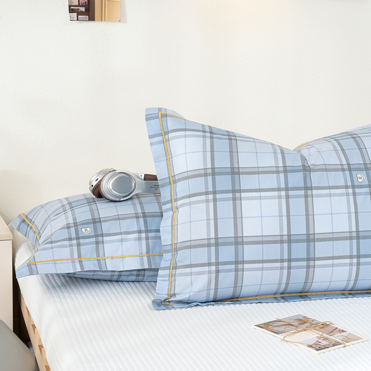 91家纺网 家纺一手货源 找家纺 良佐生活 2026新款40支铂金精梳全棉一字绣枕套 贝里斯