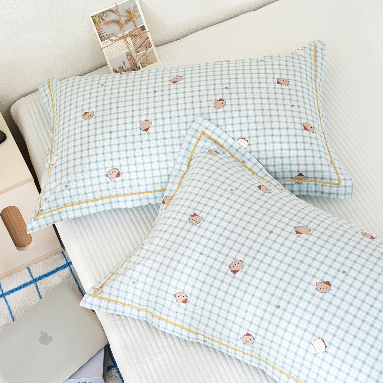 91家纺网 家纺一手货源 找家纺 良佐生活 2026新款40支铂金精梳全棉一字绣枕套 青格萌喵