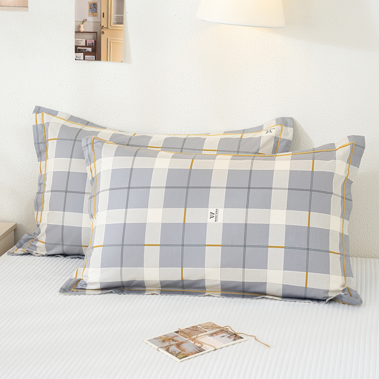 91家纺网 家纺一手货源 找家纺 良佐生活 2026新款40支铂金精梳全棉一字绣枕套 初遇-灰