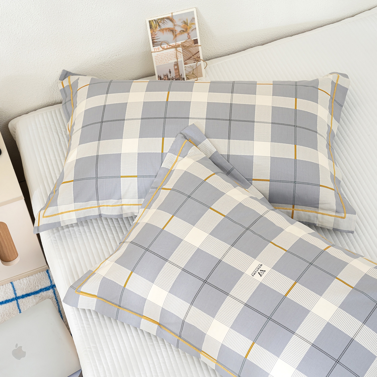 91家纺网 家纺一手货源 找家纺 良佐生活 2026新款40支铂金精梳全棉一字绣枕套 初遇-灰