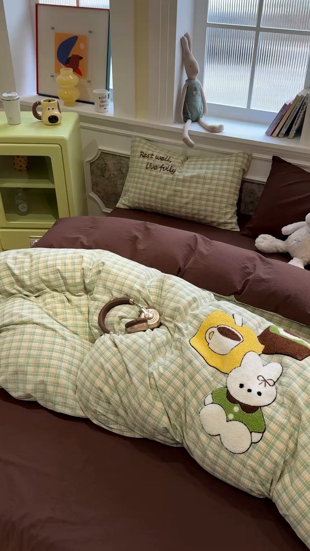 91家纺网 家纺一手货源 找家纺 麦田家纺 2026加密A类色织全棉纯棉水洗棉毛巾绣四件套 蛋糕小兔