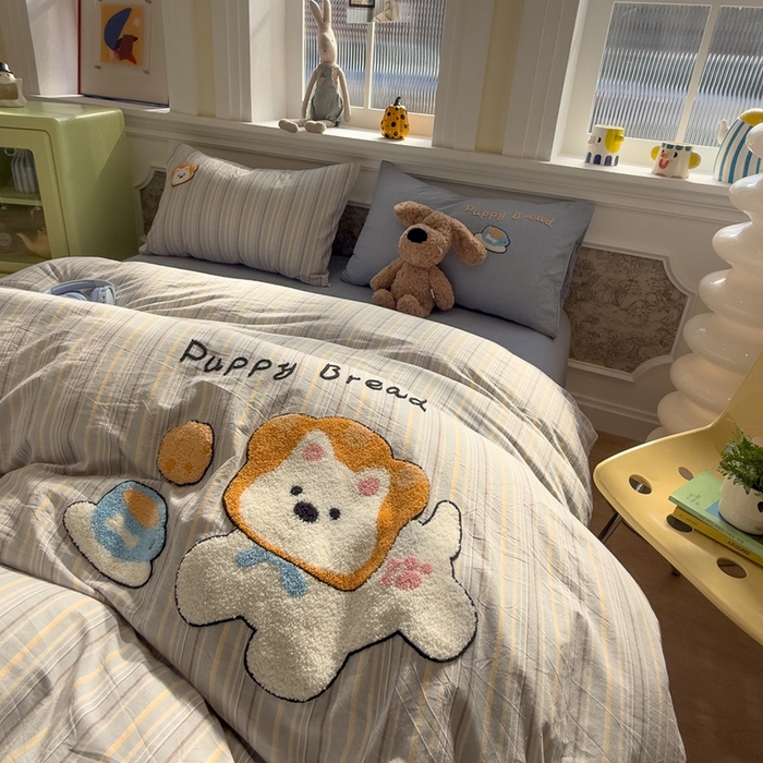 91家纺网 家纺一手货源 找家纺 麦田家纺 2026加密A类色织全棉纯棉水洗棉毛巾绣四件套 面包小狗