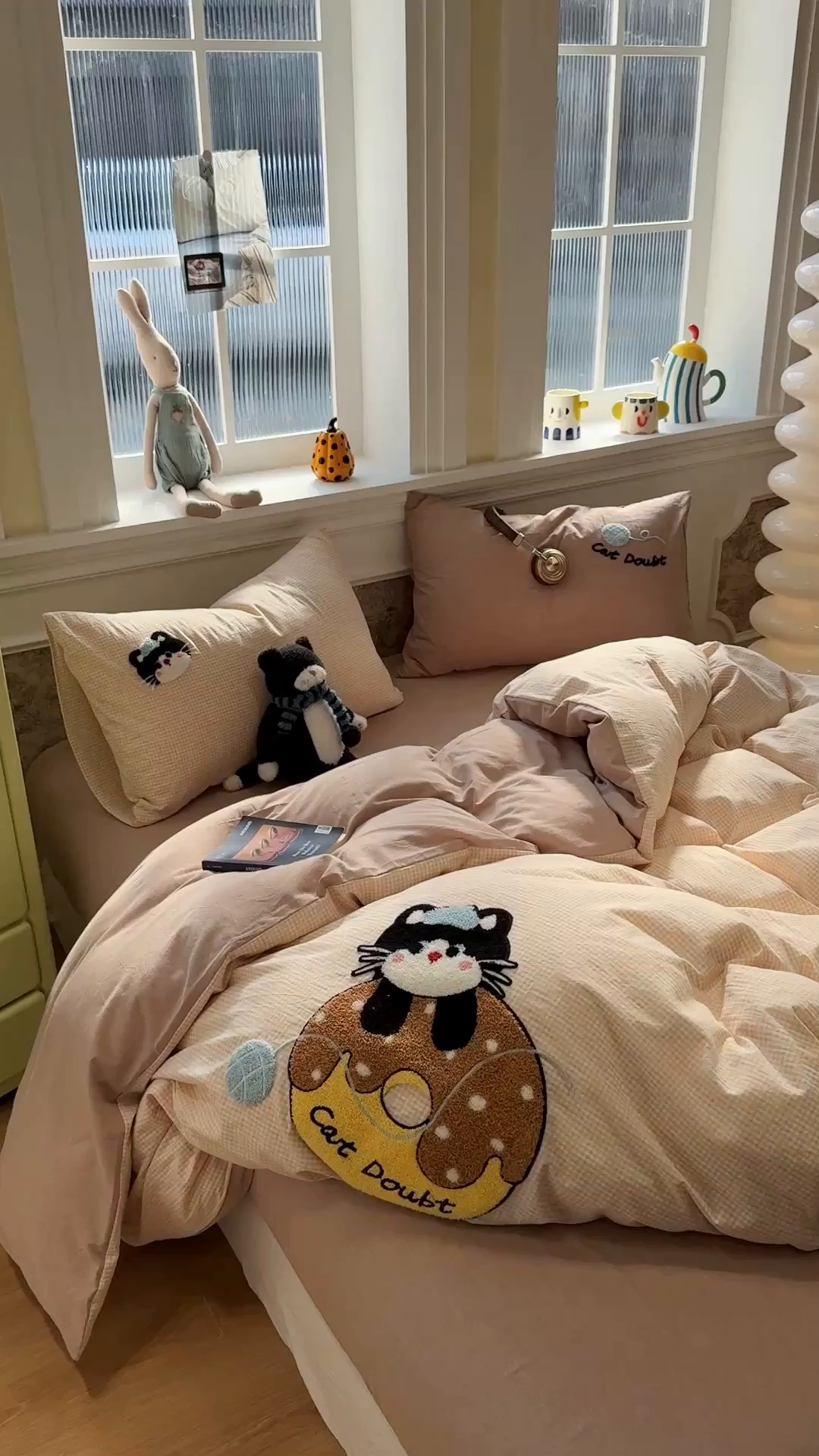 91家纺网 家纺一手货源 找家纺 麦田家纺 2026加密A类色织全棉纯棉水洗棉毛巾绣四件套 甜甜圈小猫