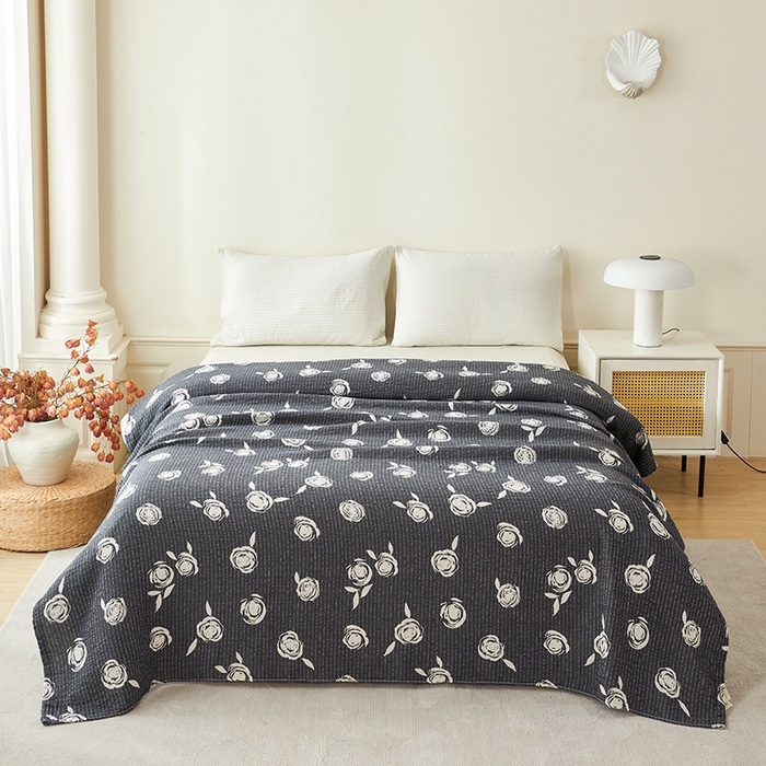 91家纺网 家纺一手货源 找家纺 悦然毛巾被 2026新款全棉纯棉三层水洗色织纱布毛巾被盖毯夏凉被空调被 净色玫瑰