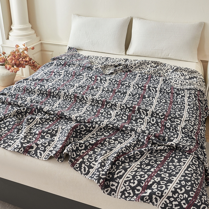 91家纺网 家纺一手货源 找家纺 悦然毛巾被 2026新款全棉纯棉三层水洗色织纱布毛巾被盖毯夏凉被空调被 摩登