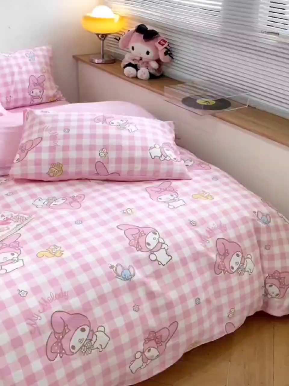 91家纺网 家纺一手货源 找家纺 朵希曼 2026新款正版授权全棉纯棉三丽鸥系列 粉格美乐蒂